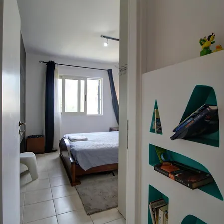 Elias 3-bedroom On The Beach With Pool